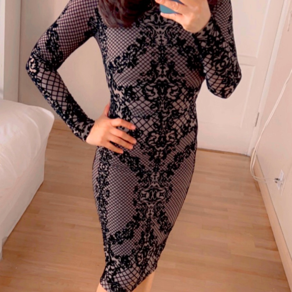 Privy 2 piece skirt set size S